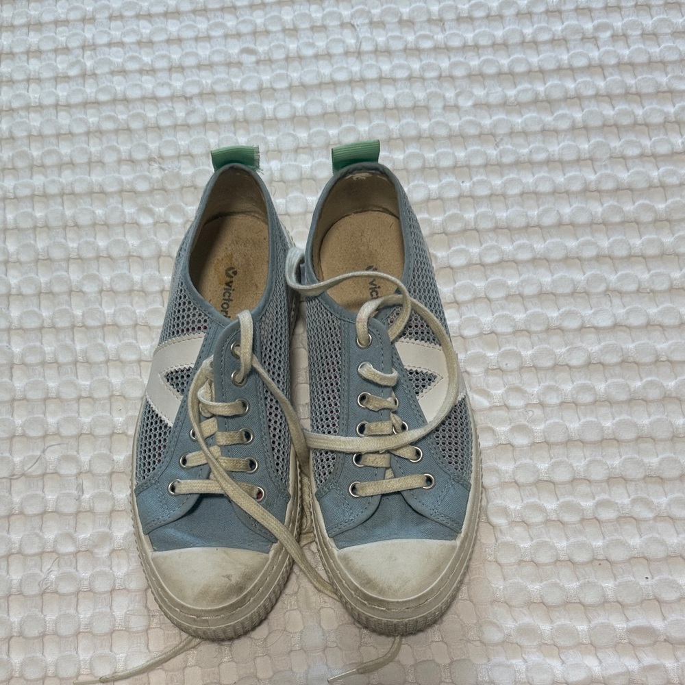 Victoria Emerson Blue and White Flats